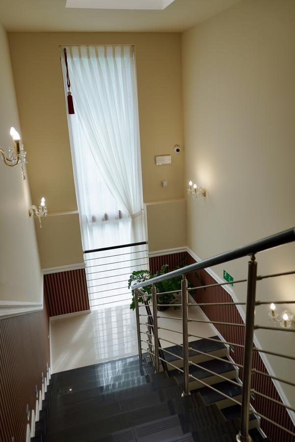 Hotel Dabrowski Освенцім Екстер'єр фото